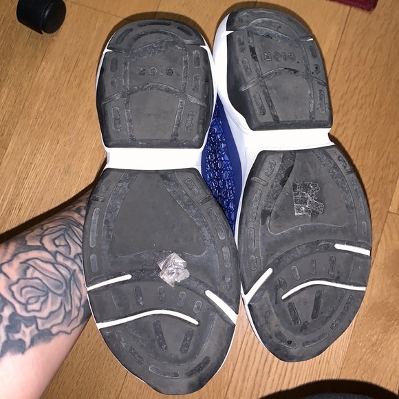 Men sneakers (only been wore a couple times) the price is my set price. - Picture 4 of 7